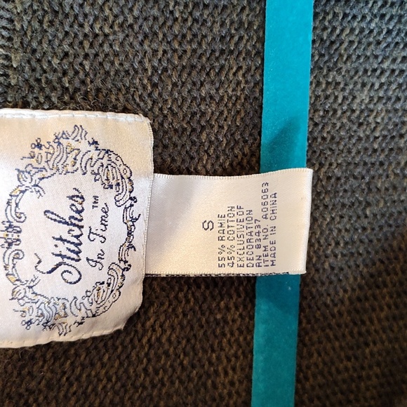 Stitches in time fall foower sweater - Picture 2 of 6